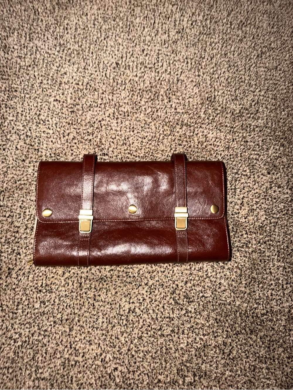 Red Envelope Leather Excursion Travel Case
